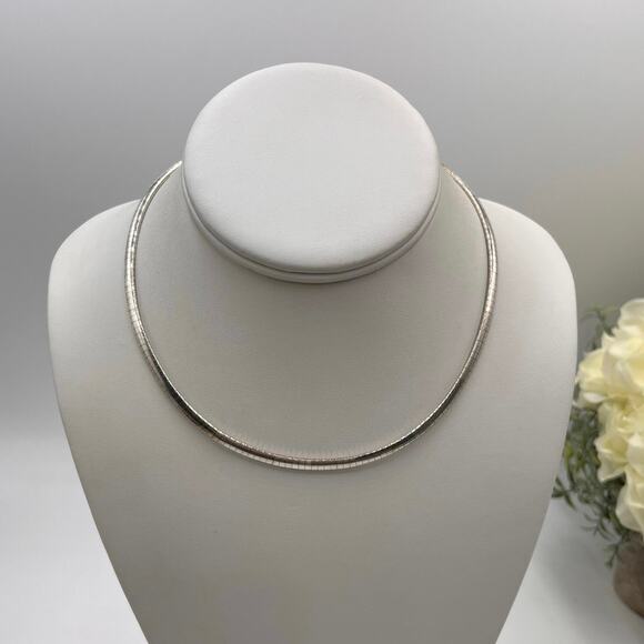 Sterling Silver 925 Omega Chain Necklace Round Adjustable 4mm 16”
18.5 grams - Picture 1 of 7